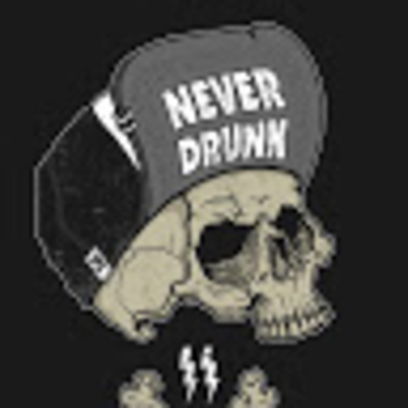 Meet your Posher, Ashley - Picture 1 of 1